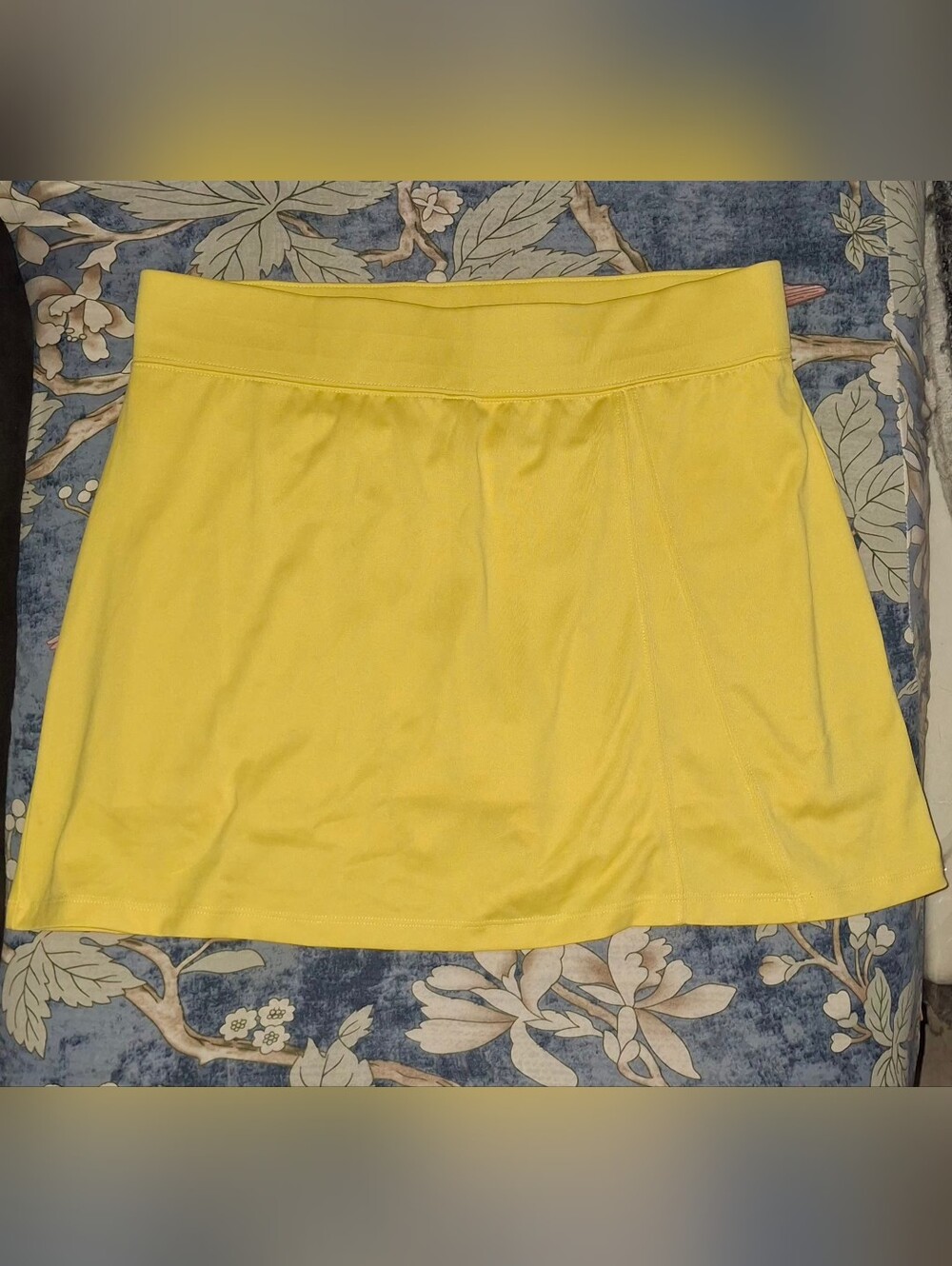Bollé Tech Yellow Athletic Skort Skirt with Built-In Shorts Size L